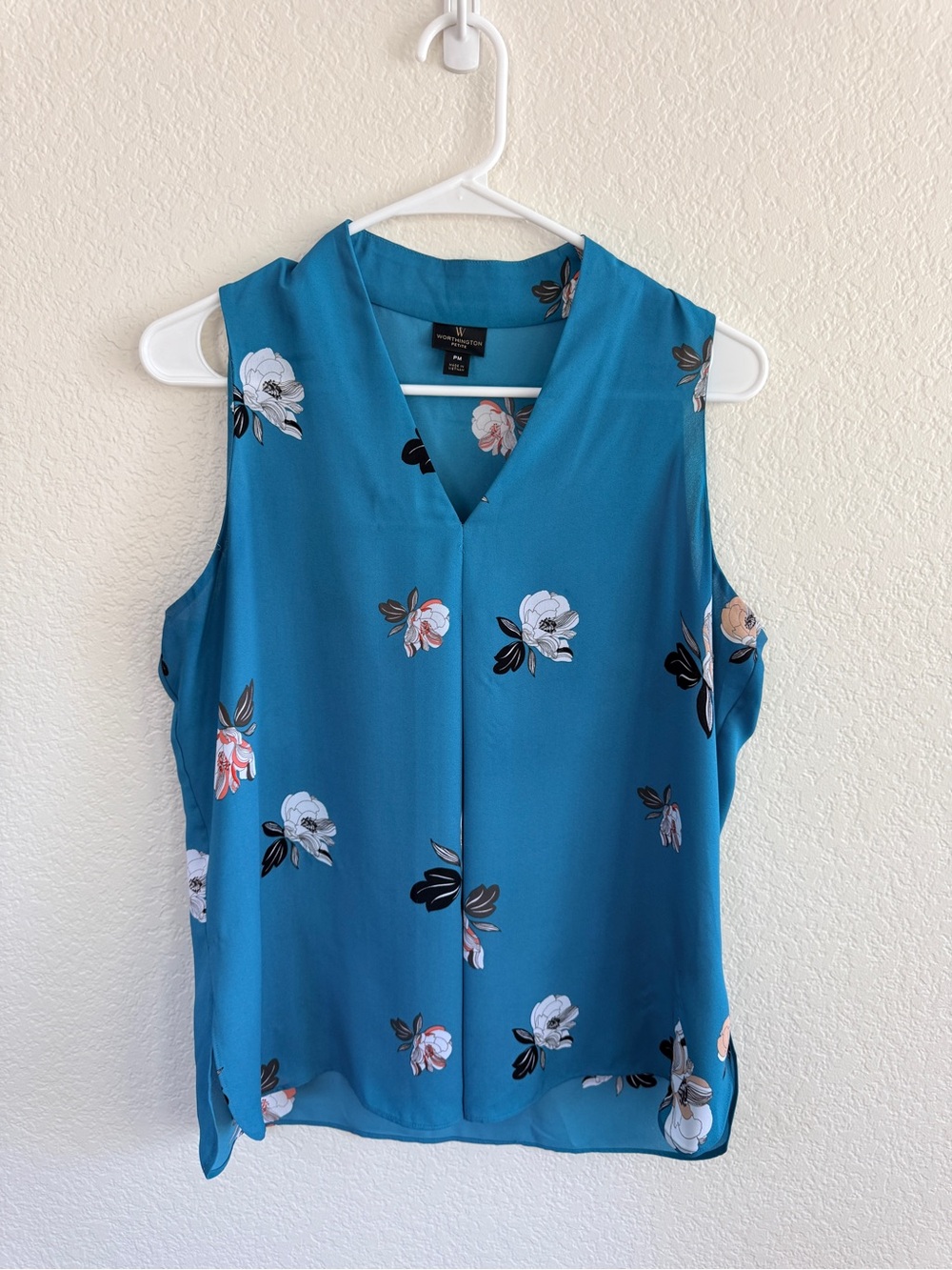 Worthington Teal Floral V-Neck Sleeveless Camisole